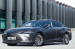 Lexus ES300h 2019 года (UK)